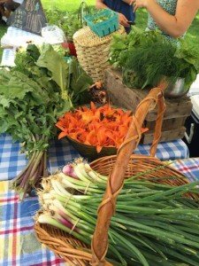 Take your pick! It’s a great time to visit one of the Nashville Farmers Markets. PHOTO COURTESY RICHLAND PARK FARMER'S MARKET