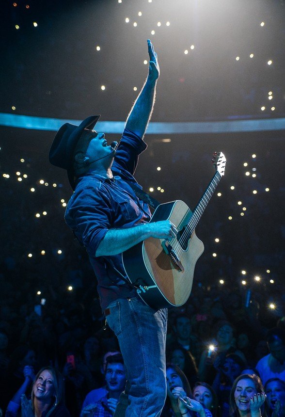 Garth Brooks performs to a sold out crowd in Greensboro, NC. PHOTO BY BEN KREBS © GCOM, LLC, COURTESY NANCY SELTZER & ASSOCIATES