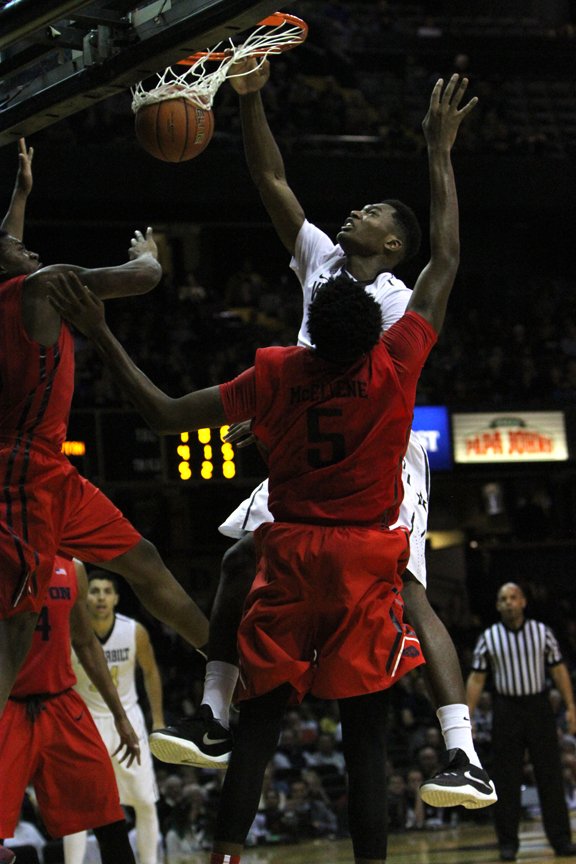 Damian Jones is playing better for the Commodores, but Vandy is still struggling. PHOTO BY MATTHEW MAXEY