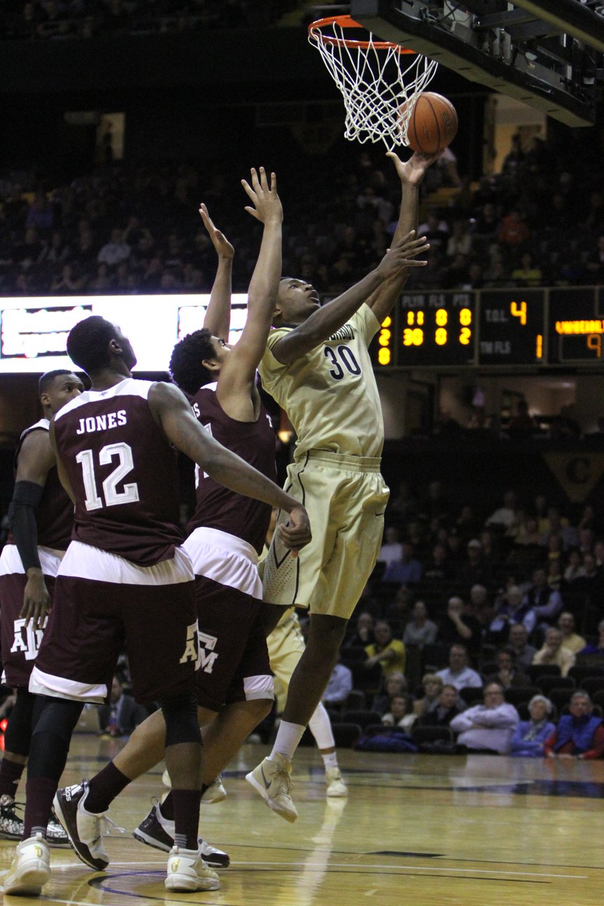 Vandy was fueled by a total team effort in its win over No. 8 Texas A&M on Thursday. PHOTO BY MATTHEW MAXEY