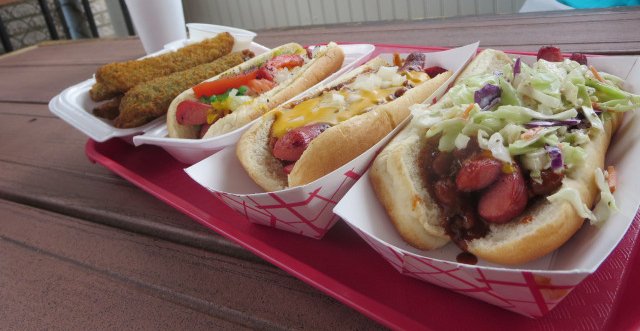 Hot Diggity Dogs serves up a variety of hotdogs. PHOTO BY CILLEA HOUGHTON